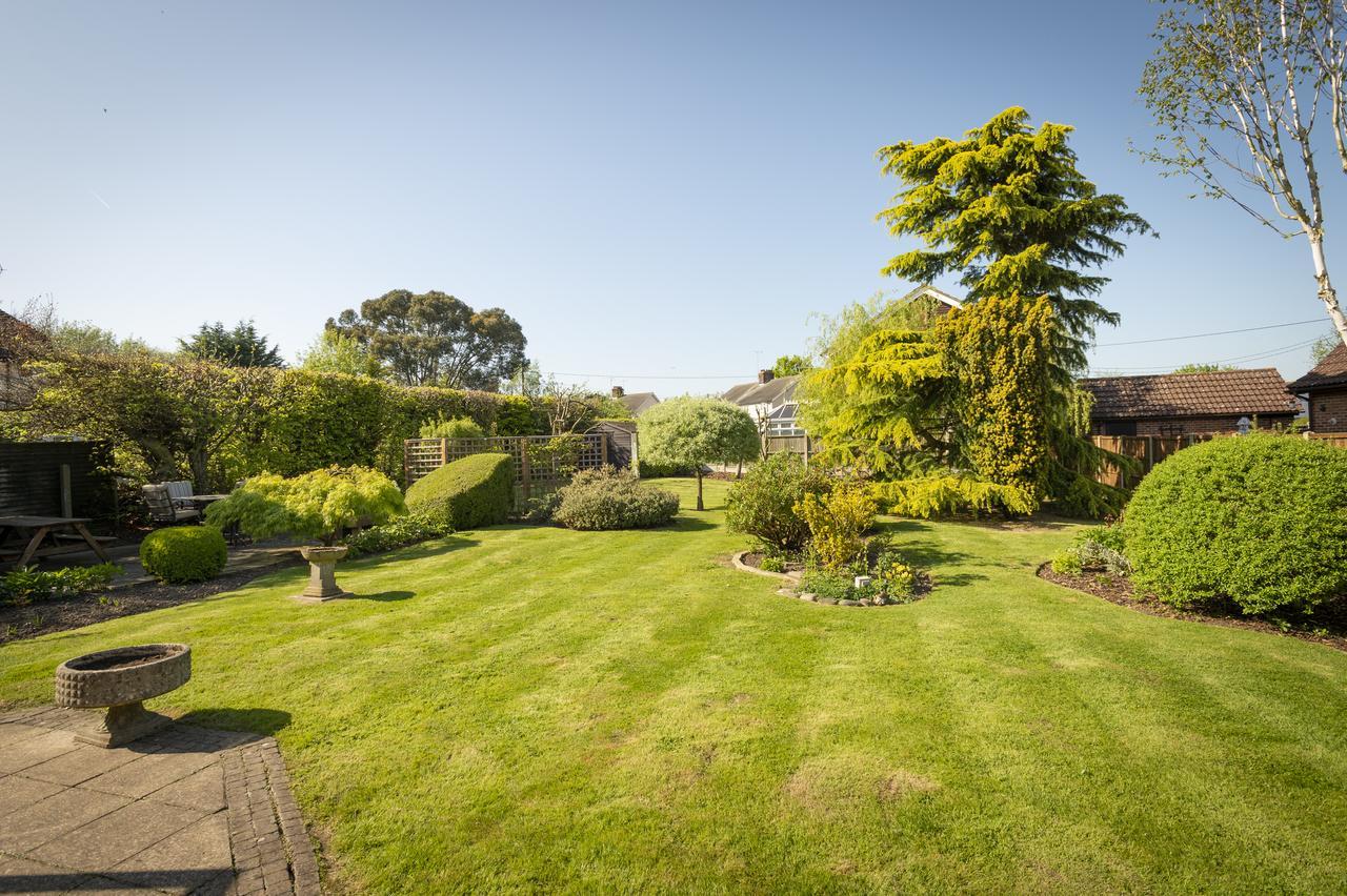 Harwood House B&B Great Dunmow Eksteriør bilde